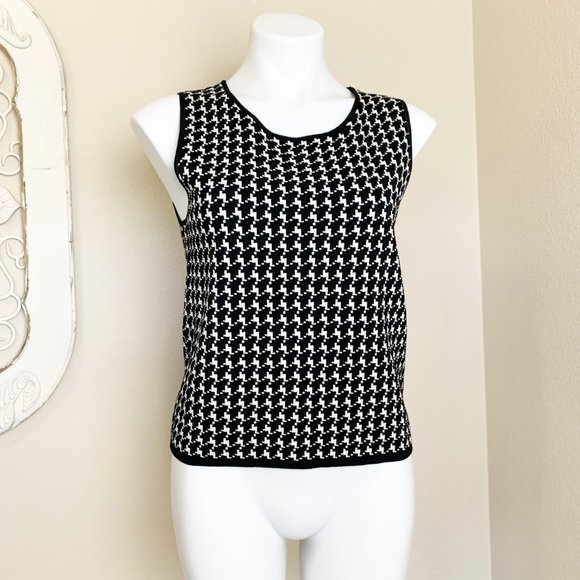 Max Studio Tops - Max Studio | Women's Black and Cream Knit Sleeveless Knit Top | Size: M